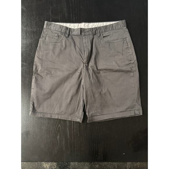 Calvin Klein Mens Gray Shorts Size 34 - Picture 1 of 5